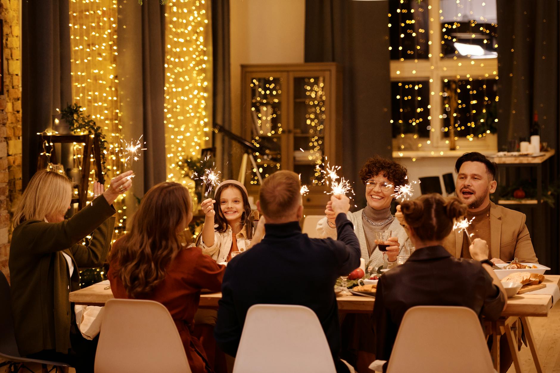 Familie, Die Zusammen Ein Weihnachtsessen Hat